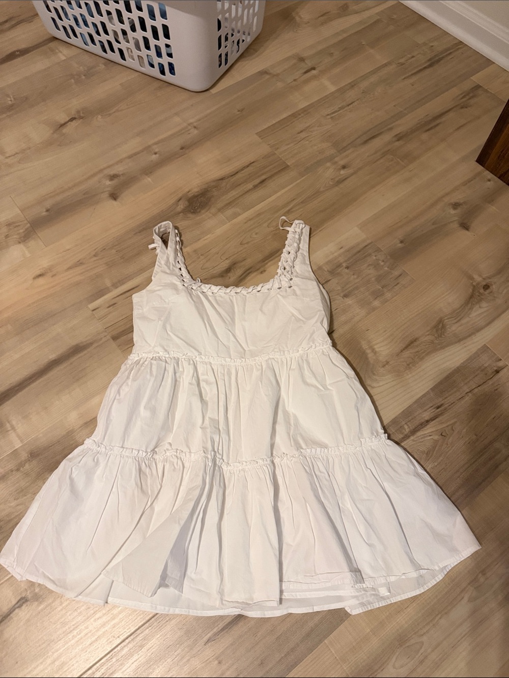 size medium forever 21 white ruffle mini dress